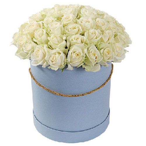 Фото товара 51 роза белая в шляпной коробке в Покровске